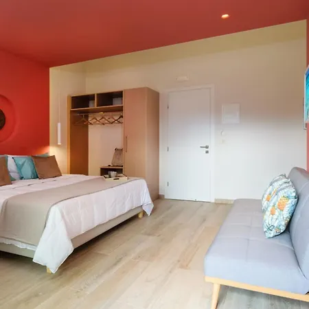 Iliana Apartman Falászarna